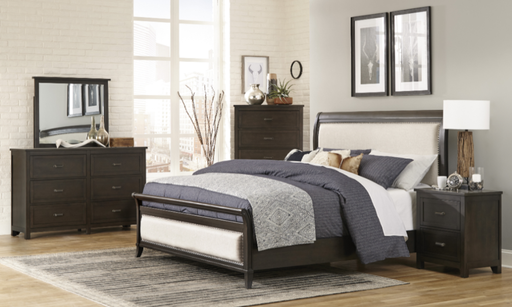 Complete Your Master Bedroom with a Beautiful Furniture Set
