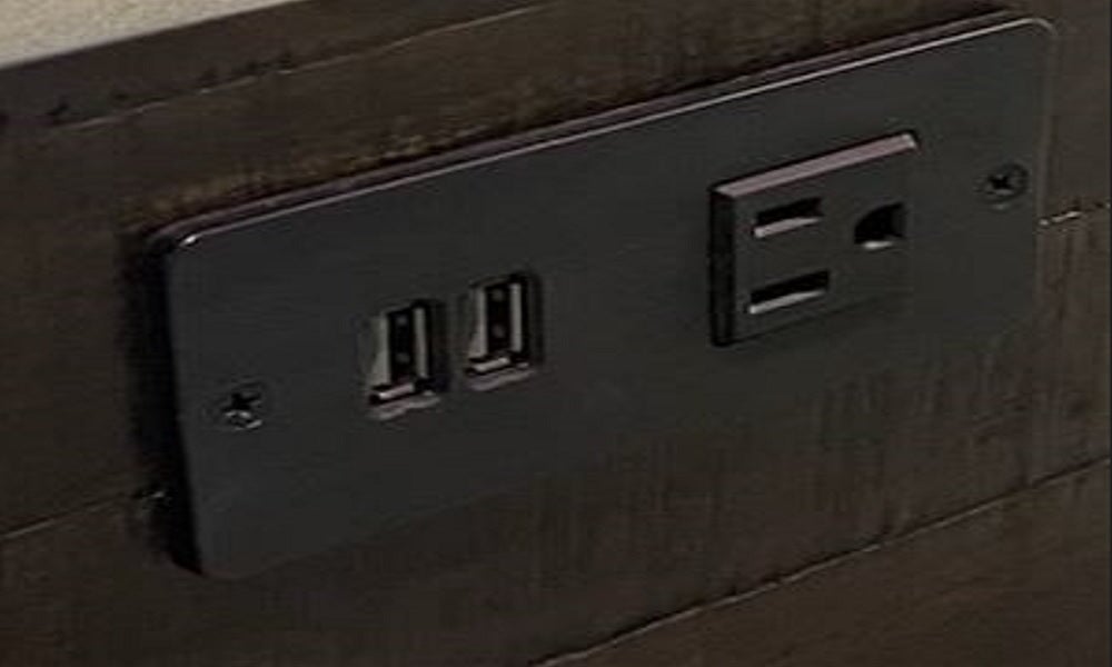 Sleep Chest - Tuscany Brushed Acacia MasterBedroom