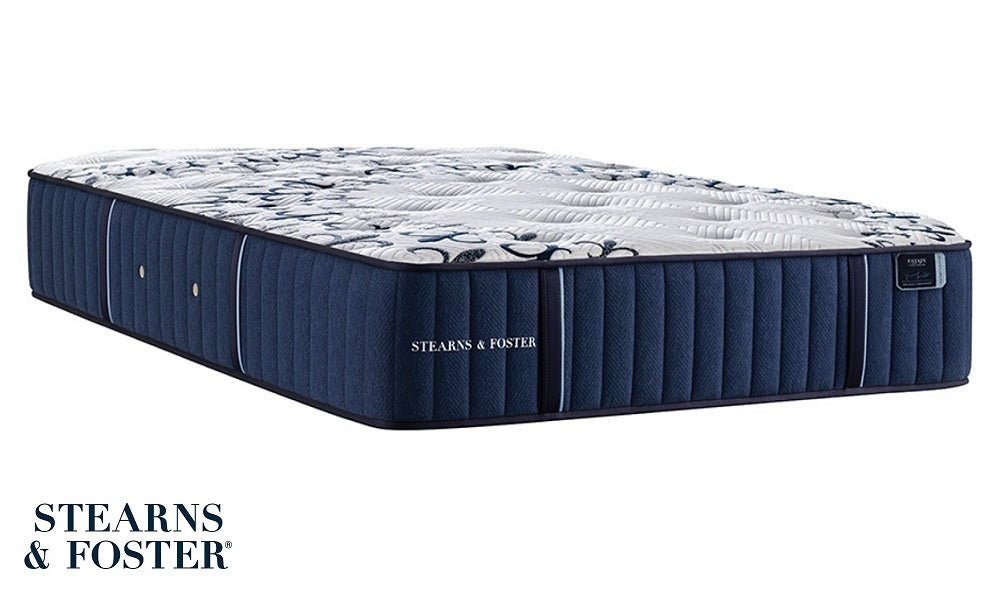Materasso di lusso con parte superiore rigida e tesa della collezione Estate di Stearns & Foster®