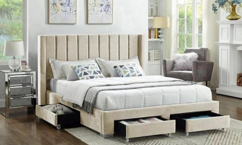 Platform Bed With Deep Line-Tufted Velvet Fabric Wing And 4 Drawers – Cream